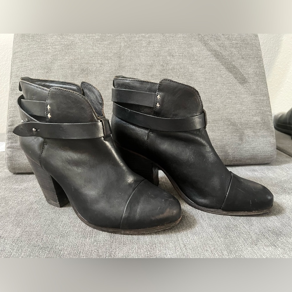 rag & bone Harrow Black Leather Belted Ankle Boots Women's Size 41 9.5 Womens
